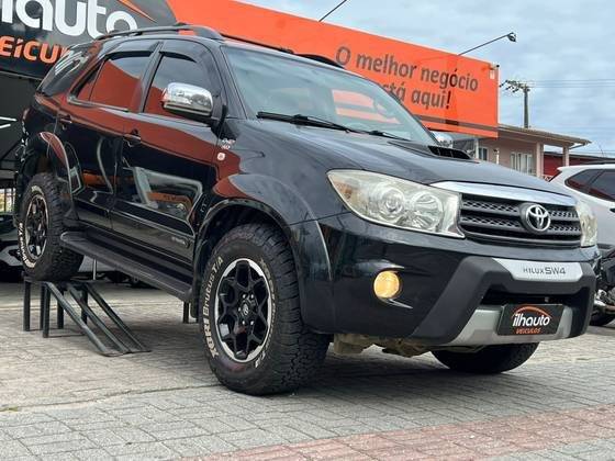 TOYOTA HILUX SW4 3.0 SRV 4X4 16V TURBO INTERCOOLER DIESEL 4P AUTOMÁTICO